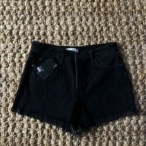 Paige Noelle Short Relaxed Cut Off